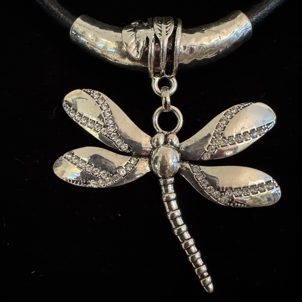 Elegant Silver Dragonfly Pendant‎ Necklace